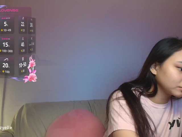 RozyBlack live cam on BongaCams