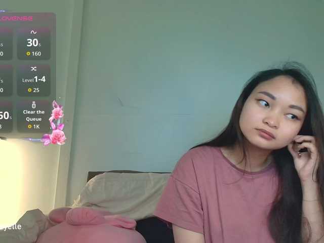 RozyBlack live cam on BongaCams