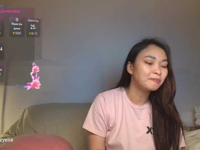 RozyBlack live cam on BongaCams