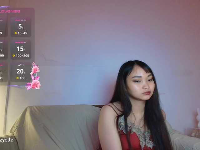 RozyBlack live cam on BongaCams