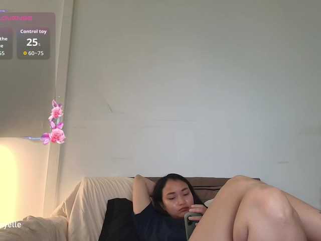 RozyBlack live cam on BongaCams