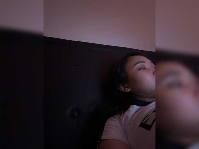 RozyBlack live cam on BongaCams