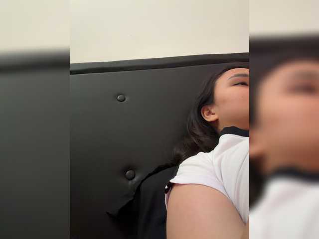 RozyBlack live cam on BongaCams