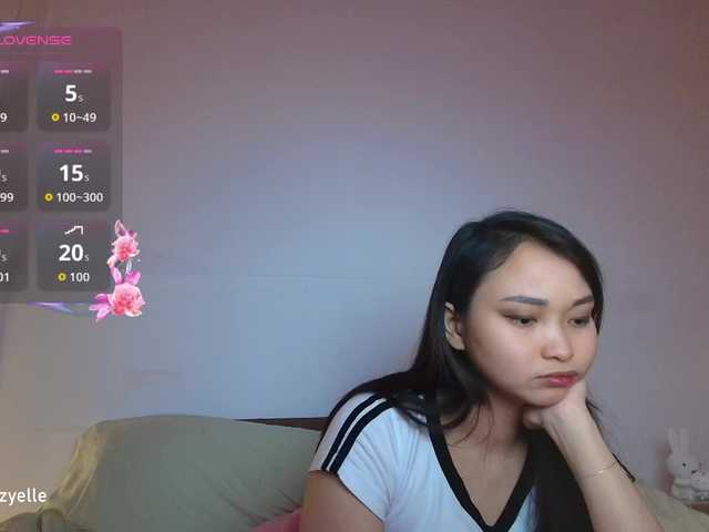 RozyBlack live cam on BongaCams