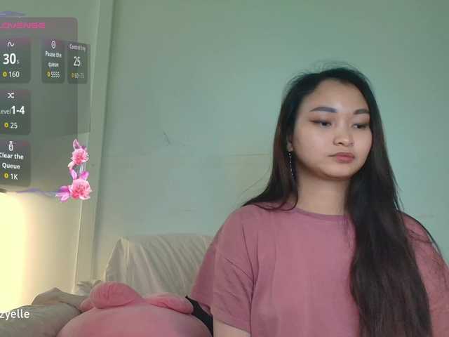 RozyBlack live cam on BongaCams