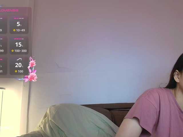 RozyBlack live cam on BongaCams