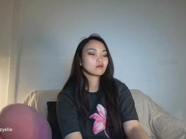 RozyBlack live cam on BongaCams