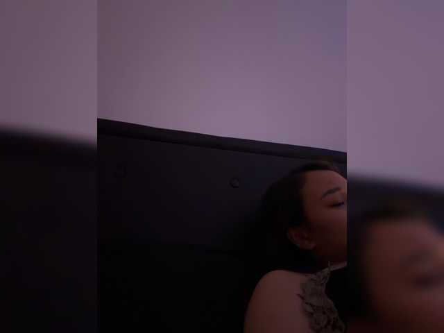 RozyBlack live cam on BongaCams