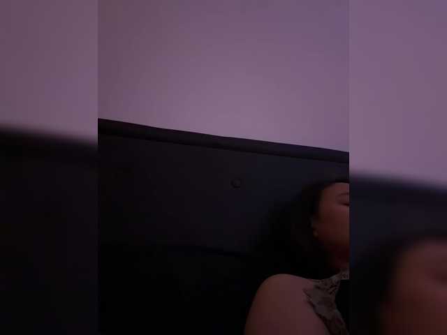 RozyBlack live cam on BongaCams