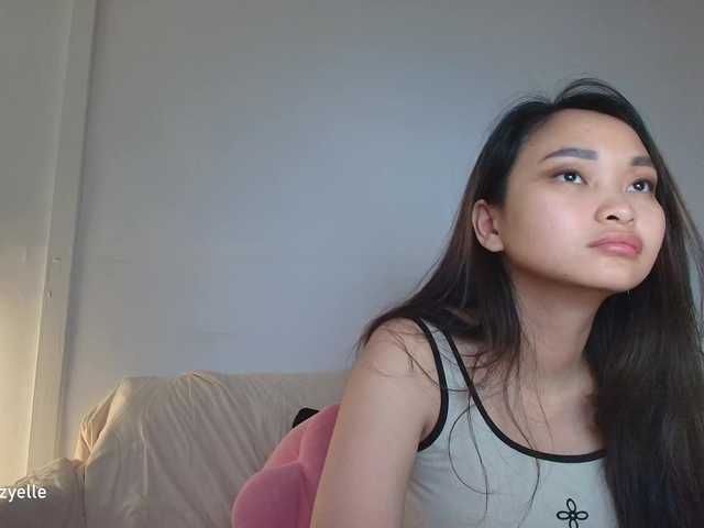 RozyBlack live cam on BongaCams