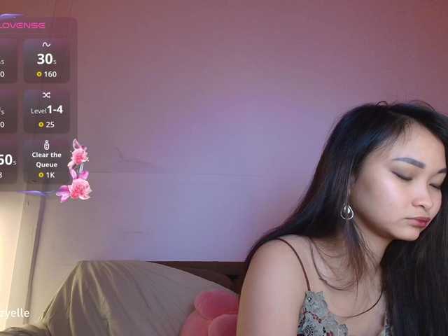 RozyBlack live cam on BongaCams