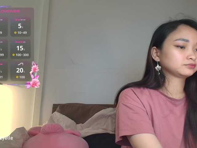 RozyBlack live cam on BongaCams