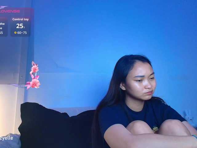 RozyBlack live cam on BongaCams