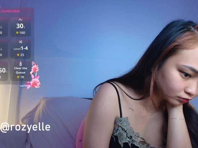 RozyBlack live cam on BongaCams