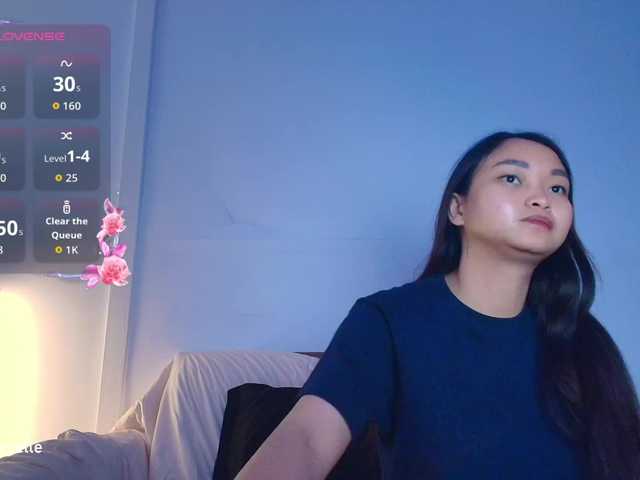 RozyBlack live cam on BongaCams