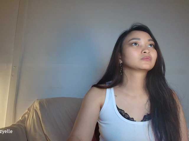RozyBlack live cam on BongaCams