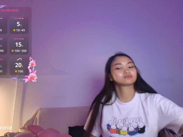RozyBlack live cam on BongaCams