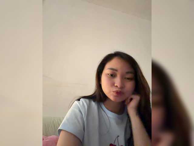 RozyBlack live cam on BongaCams