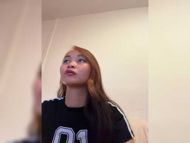 RozyElle live cam preview