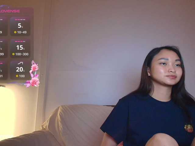 RozyBlack live cam on BongaCams