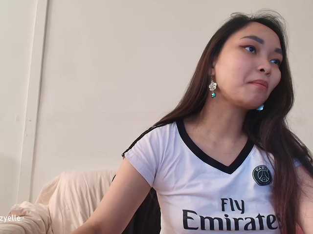 RozyBlack live cam on BongaCams