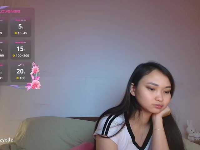 RozyBlack live cam on BongaCams