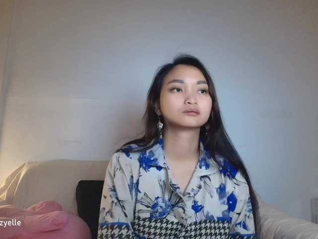 RozyBlack live cam on BongaCams