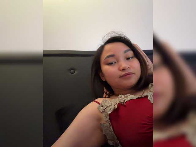 RozyBlack live cam on BongaCams