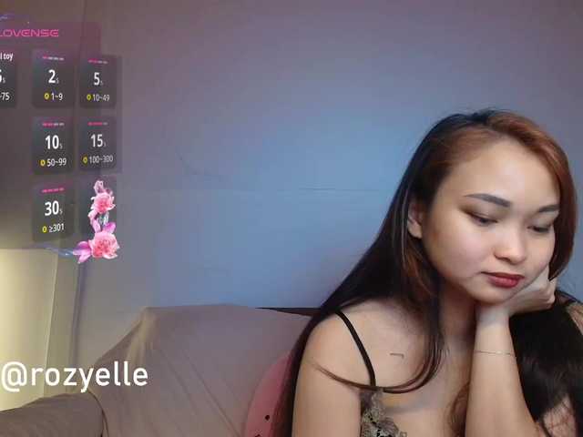 RozyBlack live cam on BongaCams