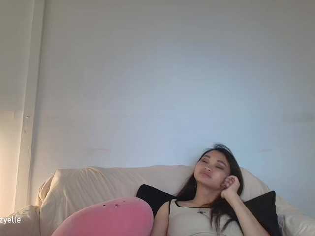 RozyBlack live cam on BongaCams