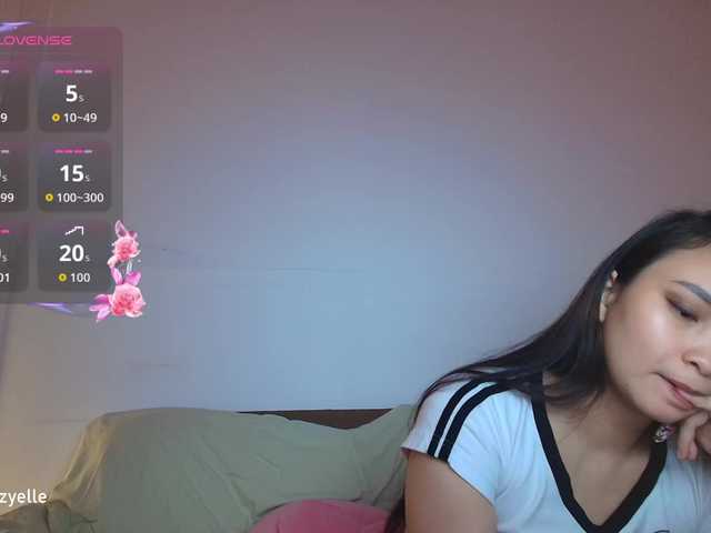 RozyBlack live cam on BongaCams