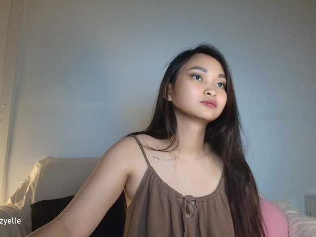 RozyBlack live cam on BongaCams