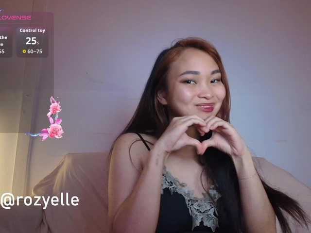 RozyBlack live cam on BongaCams