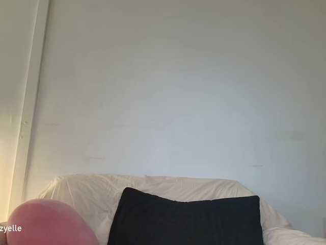 RozyBlack live cam on BongaCams