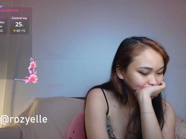 RozyBlack live cam on BongaCams