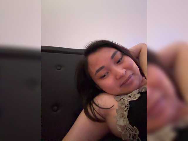 RozyBlack live cam on BongaCams