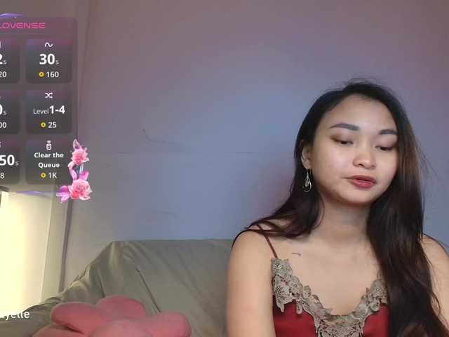 RozyBlack live cam on BongaCams