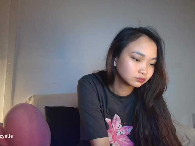 RozyBlack live cam on BongaCams