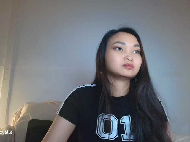 RozyBlack live cam on BongaCams