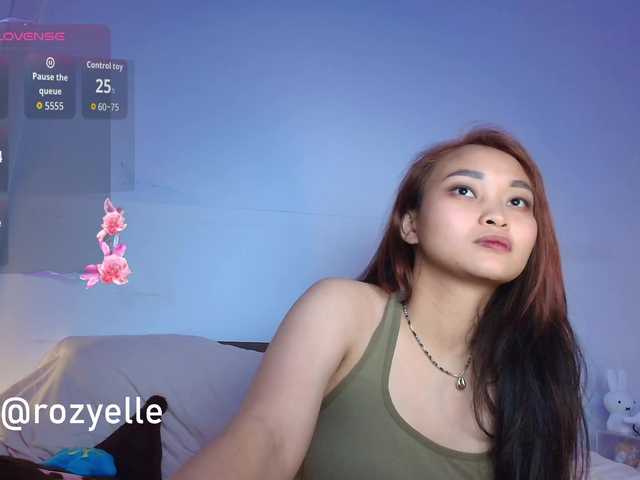 RozyBlack live cam on BongaCams