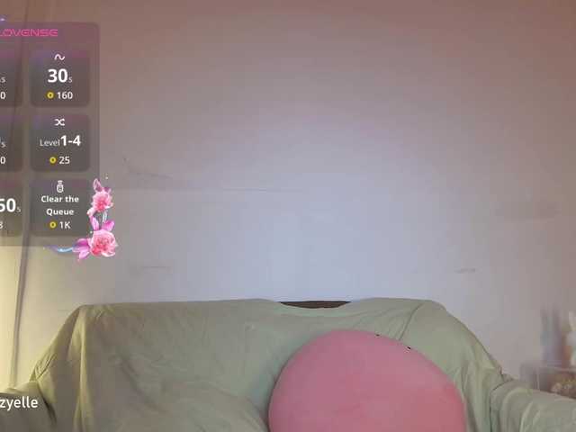 RozyBlack live cam on BongaCams