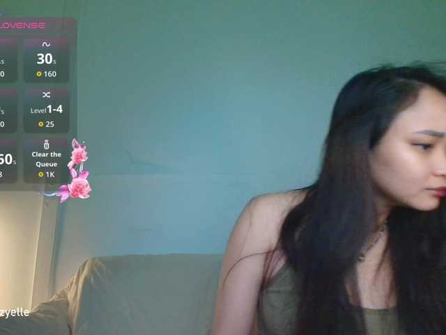 RozyBlack live webcam show