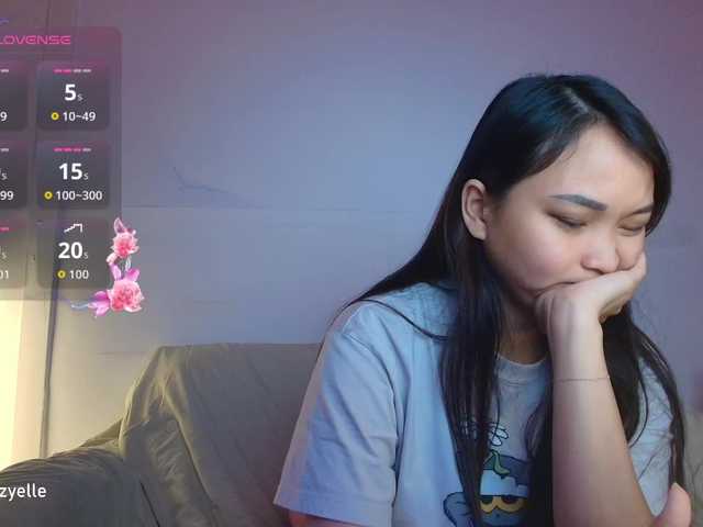 RozyBlack live cam on BongaCams