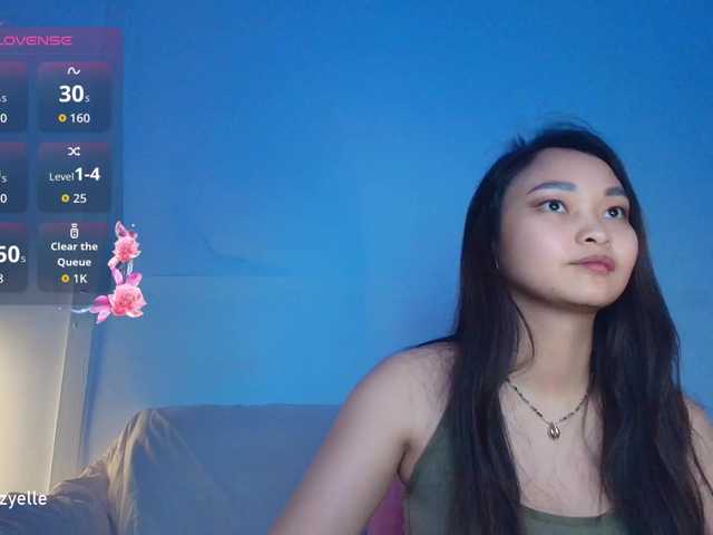 RozyBlack live cam on BongaCams