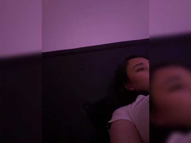 RozyBlack live cam on BongaCams