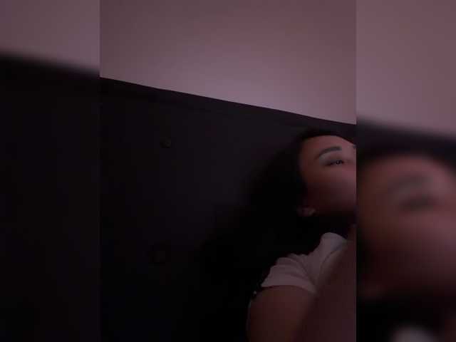 RozyBlack live cam on BongaCams