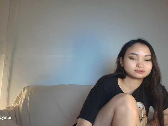 RozyBlack live cam on BongaCams