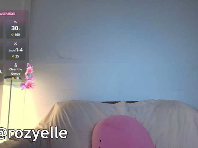 RozyBlack live cam on BongaCams