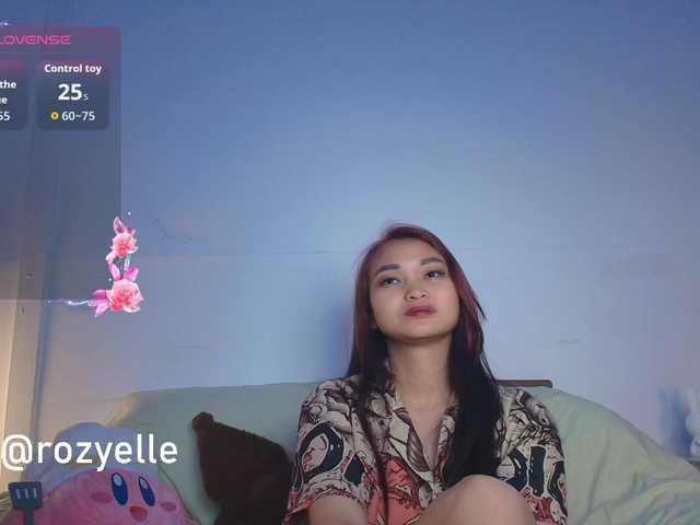 RozyBlack live cam on BongaCams