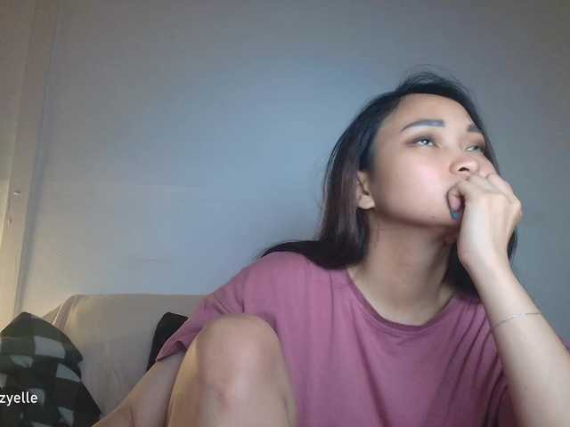 RozyBlack live cam on BongaCams
